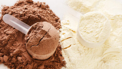 الواي بروتين والكازين.