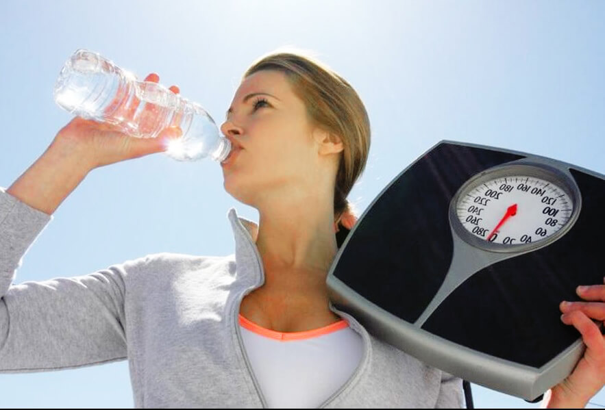 شرب الماء لانقاص الوزن - الماء ضروري لحرق الدهون