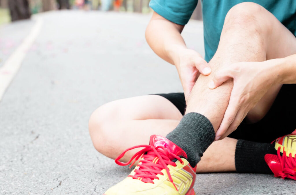 أسباب ألم الساقين - متلازمة تململ الساق