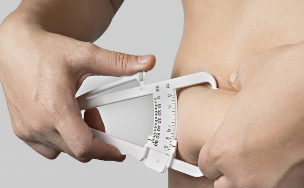 كيفية قياس كتلة الجسم الخالية من الدهون (تكوين الجسم) haronefit
