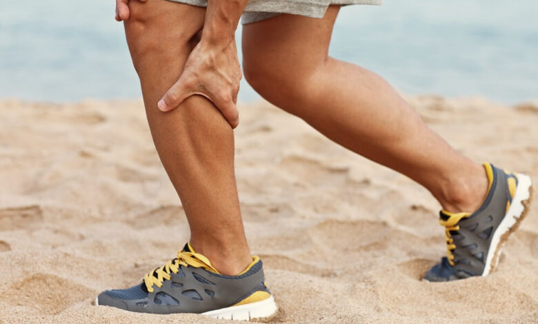 ما الذي يسبب تشنج الساق، وما هي أفضل العلاجات لذلك؟ haronefit