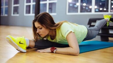 تمارين الإطالة لتحقيق التوازن، وكيفية أدائها بأمان haronefit