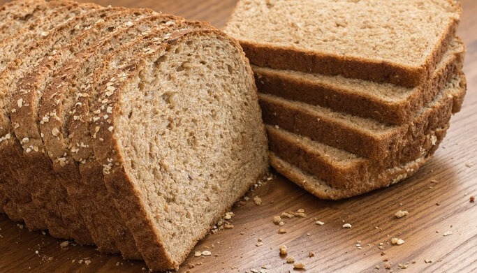 القيمة الغذائية للخبز (حسب العلامة التجارية والصنع) haronefit
