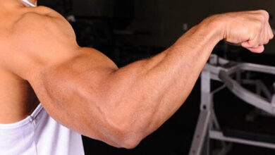 أفضل 6 تمارين الإطالة للبايسبس (العضلة ذات الرأسين) haronefit