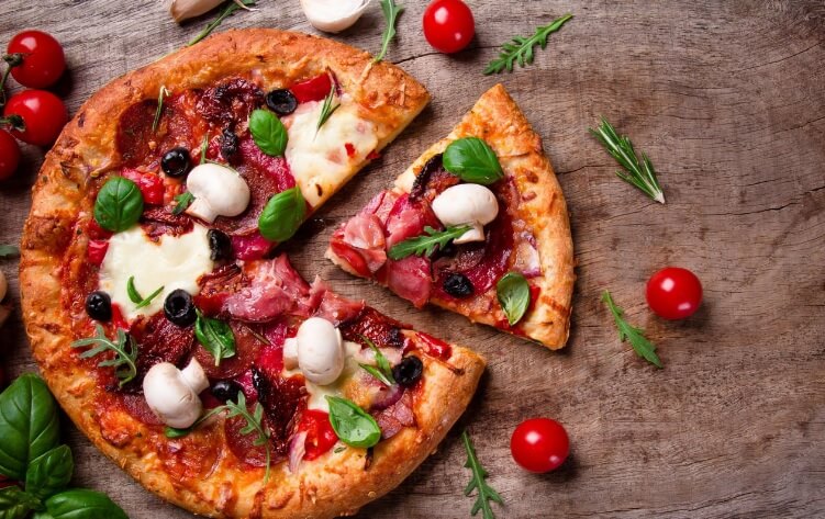    القيمة الغذائية للبيتزا: بيتزا قليلة السعرات الحرارية  haronefit
