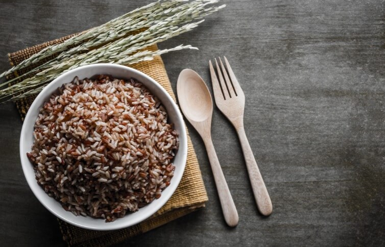 القيمة الغذائية للأرز البني: الكربوهيدرات