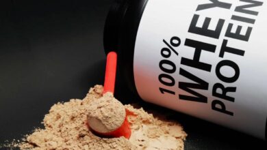 فوائد الواي بروتين لبناء العضلات